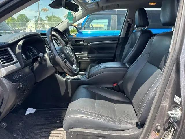 2017 Toyota Highlander Limited