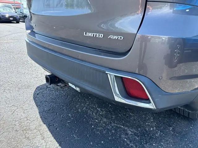2017 Toyota Highlander Limited