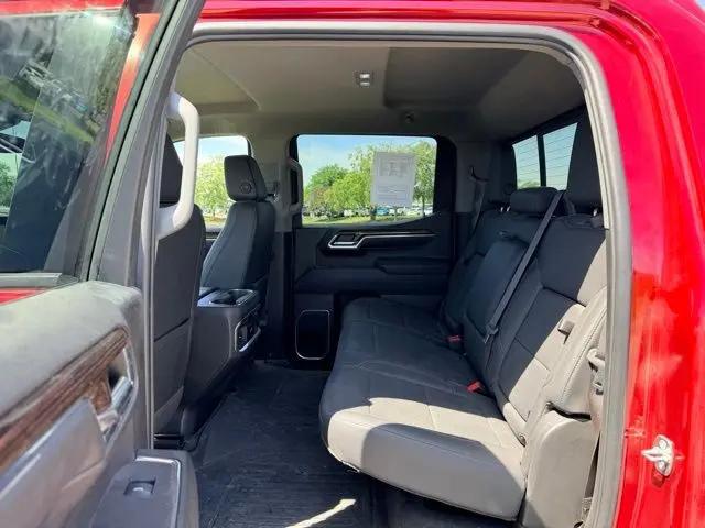2024 GMC Sierra 1500 4WD Crew Cab Short Box Elevation with 3SB