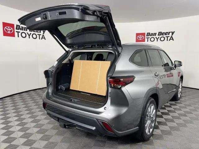 2026 Toyota Highlander Limited
