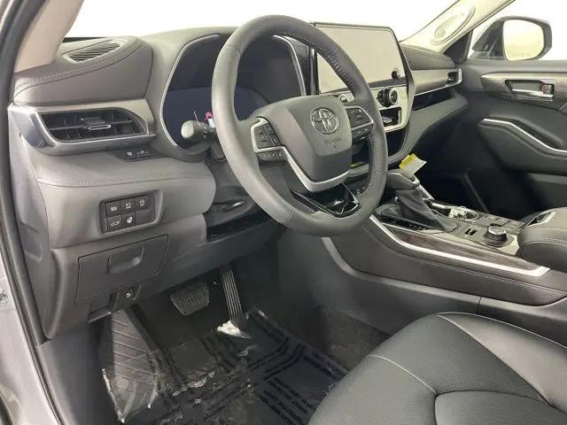 2026 Toyota Highlander Limited