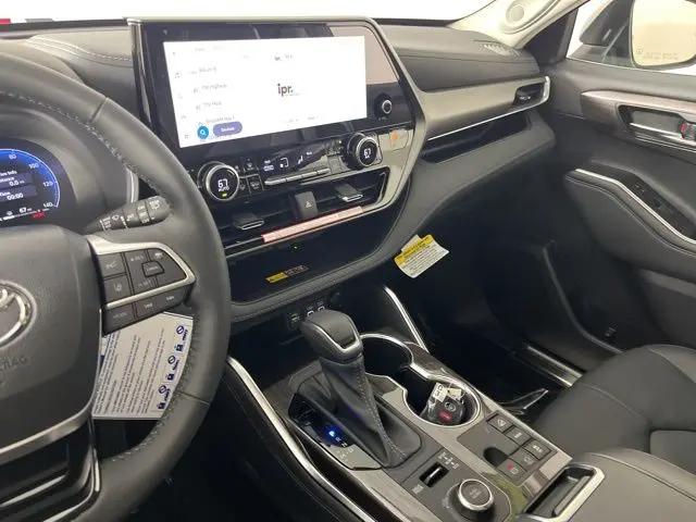 2026 Toyota Highlander Limited