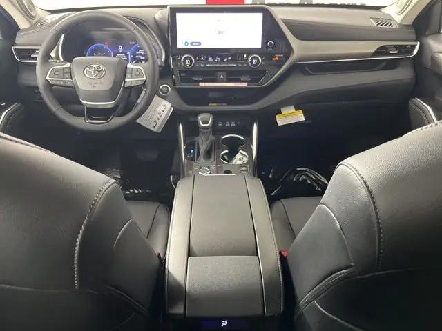 2026 Toyota Highlander Limited