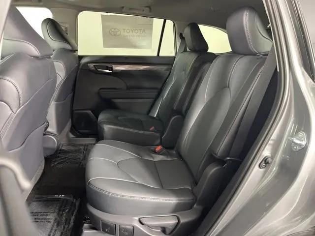 2026 Toyota Highlander Limited