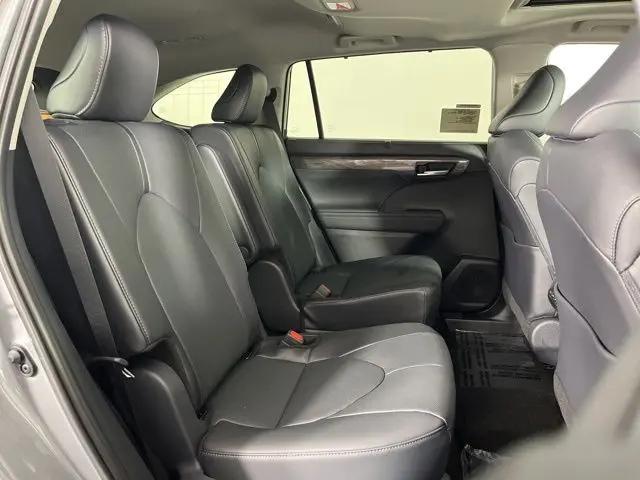 2026 Toyota Highlander Limited