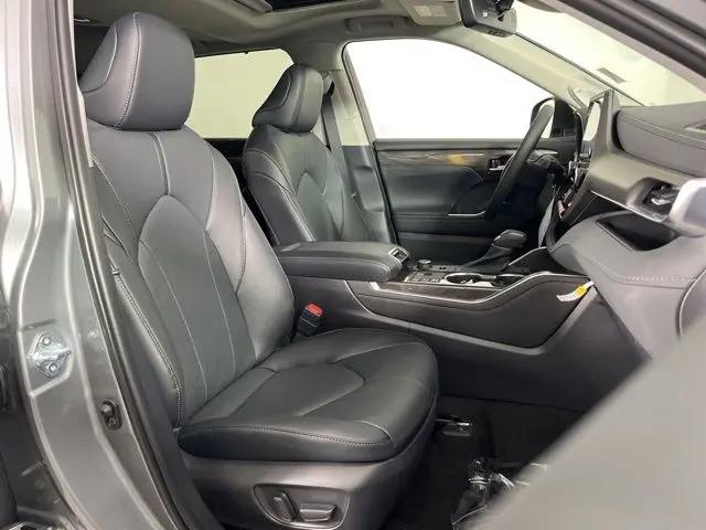 2026 Toyota Highlander Limited
