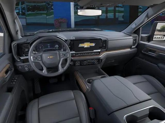 2026 Chevrolet Silverado 2500HD Crew Cab, Standard Bed, LT, 4WD