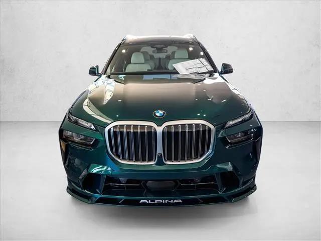 2026 BMW xB ALPINA XB7