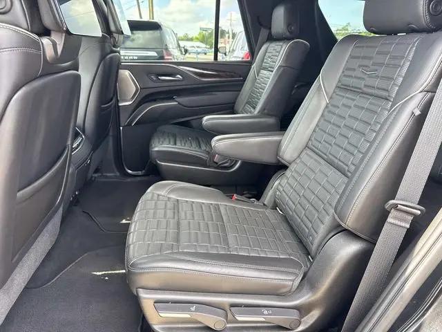 2021 Cadillac Escalade 2WD Premium Luxury Platinum