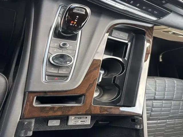 2021 Cadillac Escalade 2WD Premium Luxury Platinum