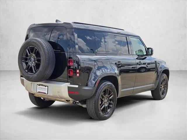 2025 Land Rover Defender 110 P300