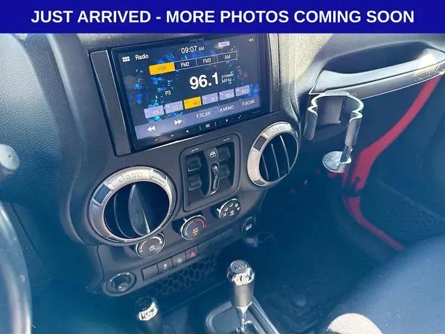 2015 Jeep Wrangler Unlimited Sport