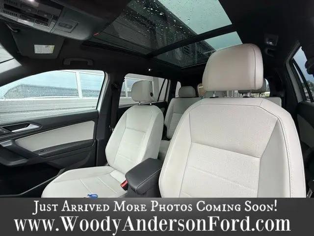 2021 Volkswagen Tiguan 2.0T SE R-Line Black