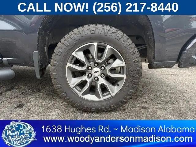 2023 Chevrolet Silverado 1500 4WD Crew Cab Short Bed RST