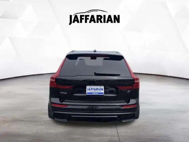 2024 Volvo XC60 Recharge T8 Ultimate Black Edition
