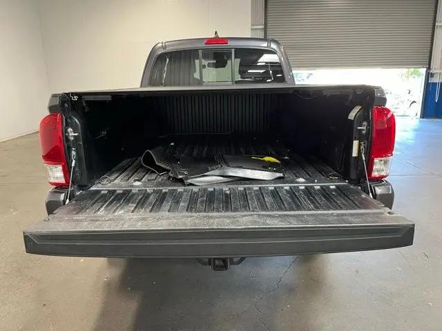 2022 Toyota Tacoma SR5 V6