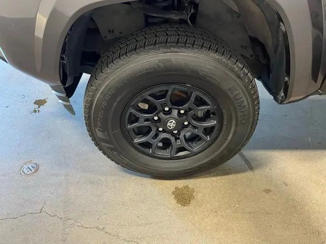 2022 Toyota Tacoma SR5 V6