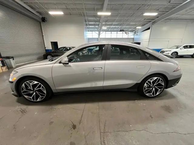 2024 Hyundai IONIQ 6 SEL