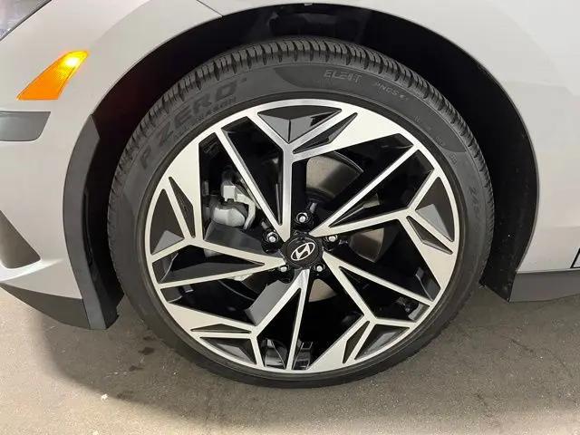 2024 Hyundai IONIQ 6 SEL