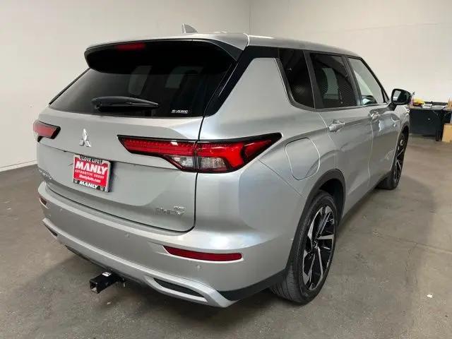 2023 Mitsubishi Outlander PHEV SE S-AWC