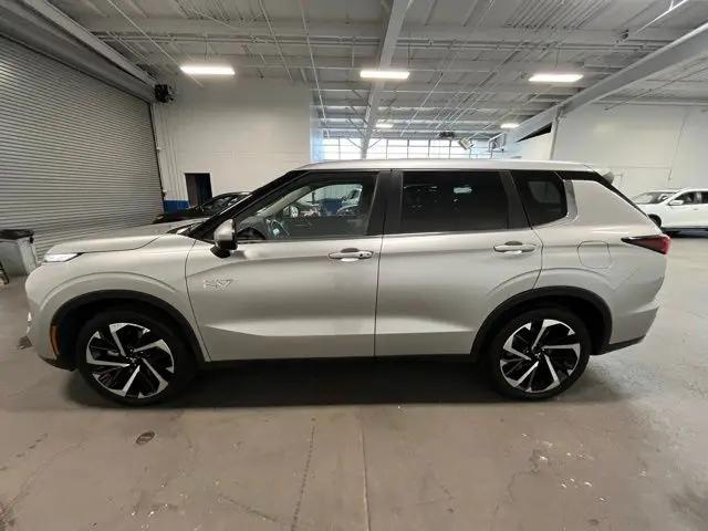 2023 Mitsubishi Outlander PHEV SE S-AWC