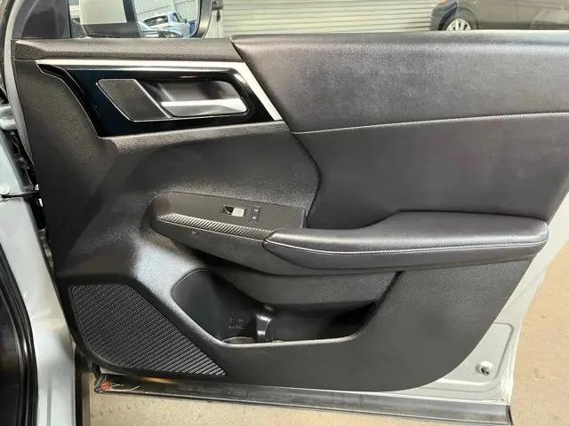 2023 Mitsubishi Outlander PHEV SE S-AWC