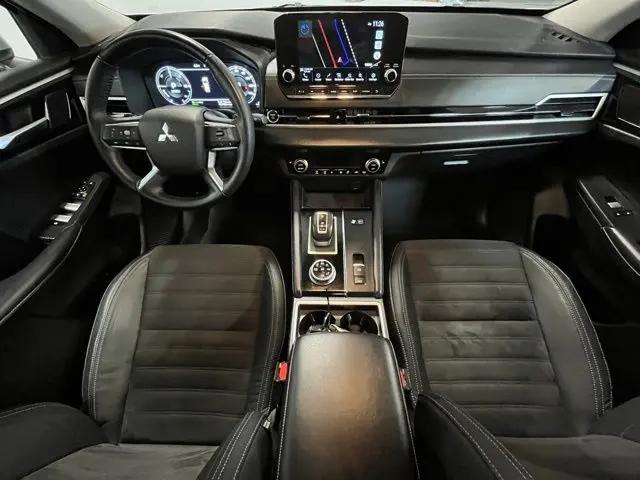 2023 Mitsubishi Outlander PHEV SE S-AWC