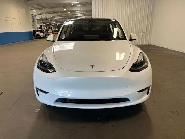 2024 Tesla Model Y Long Range Dual Motor All-Wheel Drive