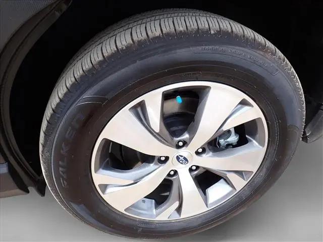 2025 Subaru Ascent Premium 8-Passenger