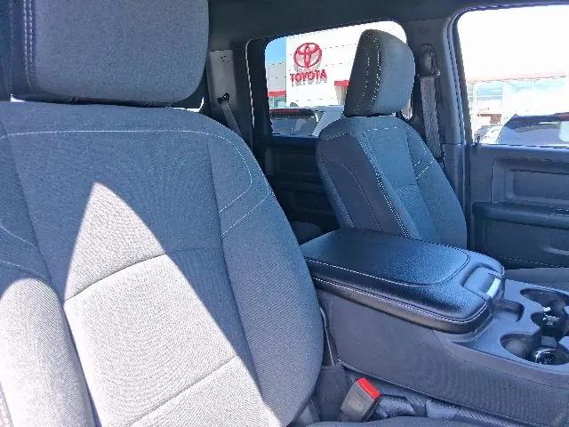 2022 Ram 2500 Tradesman Crew Cab 4x4 6'4" Box