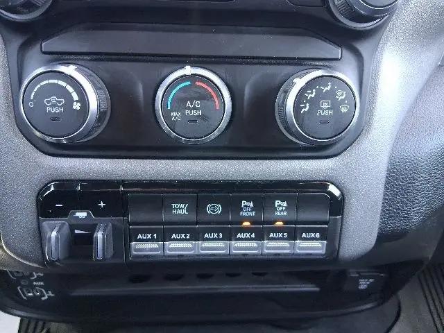 2022 Ram 2500 Tradesman Crew Cab 4x4 6'4" Box