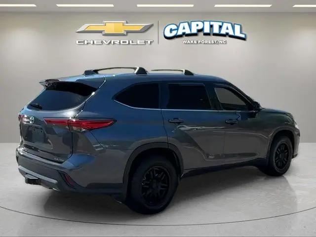 2020 Toyota Highlander XLE