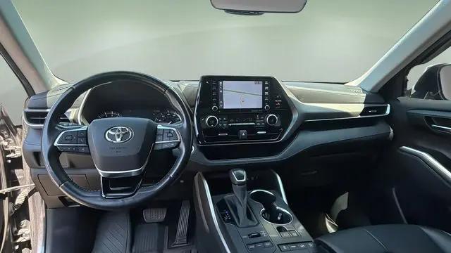 2020 Toyota Highlander XLE