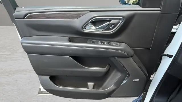 2021 Chevrolet Suburban 4WD LT