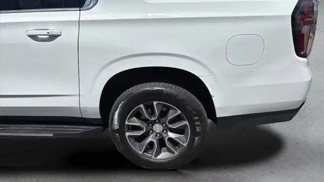 2021 Chevrolet Suburban 4WD LT