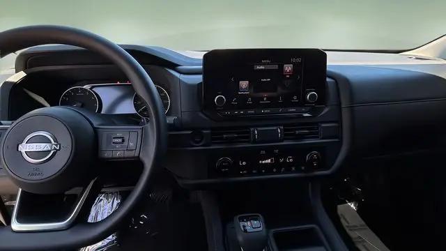 2025 Nissan Pathfinder S FWD