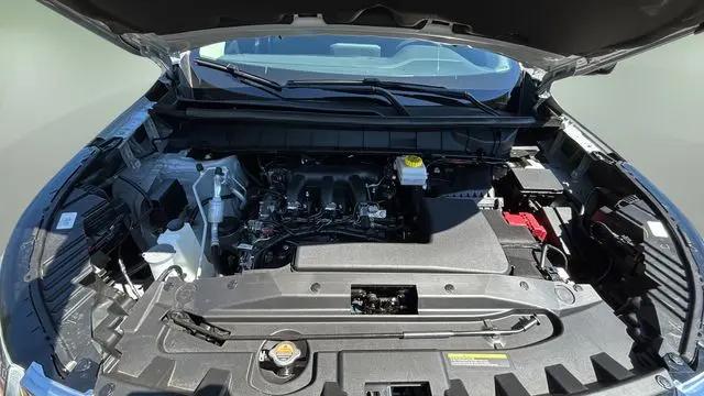 2025 Nissan Pathfinder S FWD