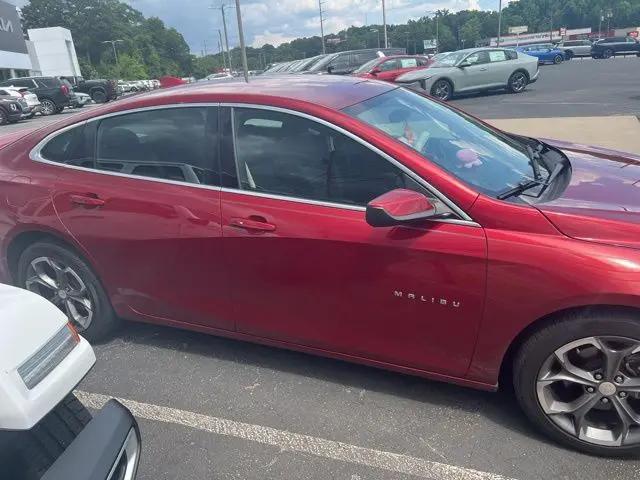 2021 Chevrolet Malibu FWD LT