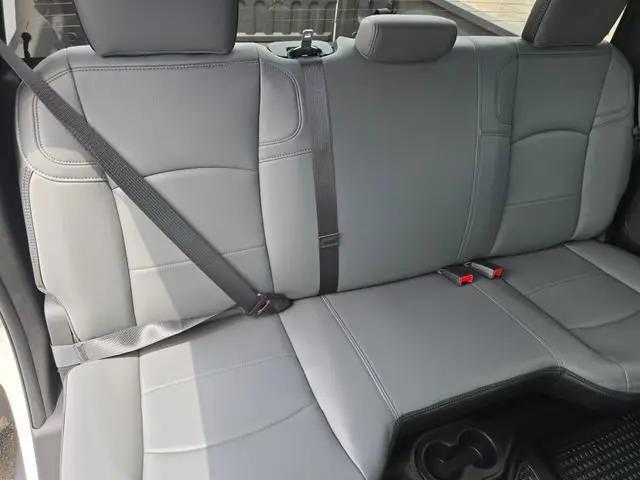 2026 Ram 3500 Tradesman Crew Cab 4x4 64 Box