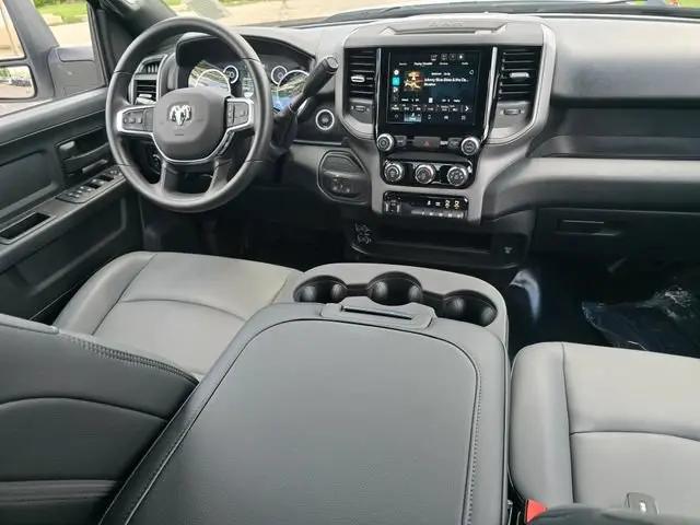 2026 Ram 3500 Tradesman Crew Cab 4x4 64 Box