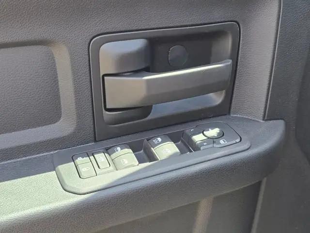 2026 Ram 3500 Tradesman Crew Cab 4x4 64 Box