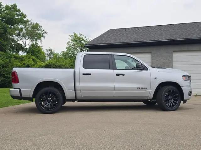 2026 Ram 1500 Limited Crew Cab 4x4 57 Box