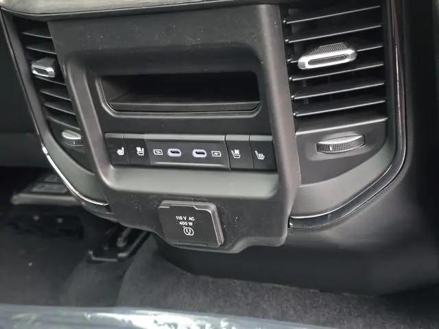 2026 Ram 1500 Limited Crew Cab 4x4 57 Box