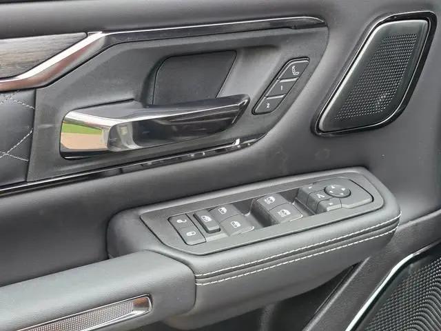 2026 Ram 1500 Limited Crew Cab 4x4 57 Box
