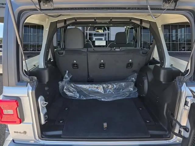 2024 Jeep Wrangler 4-Door Rubicon 4x4