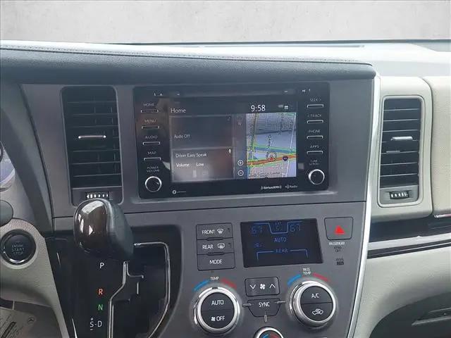 2019 Toyota Sienna XLE Premium 8 Passenger