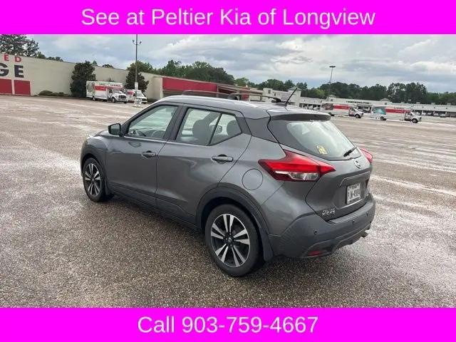 2020 Nissan Kicks SV Xtronic CVT