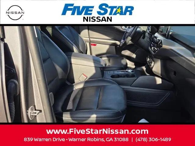 2021 Ford Escape SEL