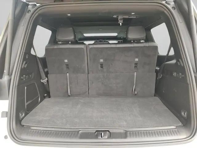 2024 Jeep Wagoneer Series II Carbide 4x2