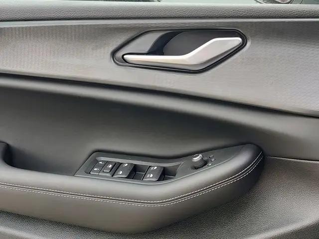 2025 Jeep Grand Cherokee L Altitude X 4x4